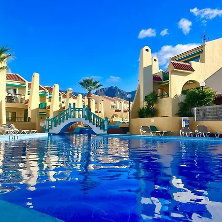 شقة Playa Del Duque Poolside